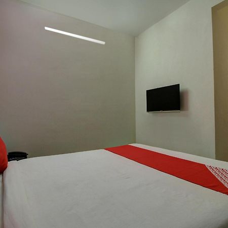 Hotel O Manu Residency Бангалор Екстериор снимка