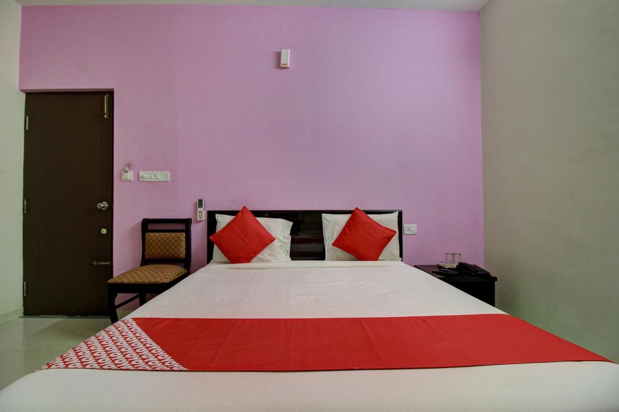 Hotel O Manu Residency Бангалор Екстериор снимка