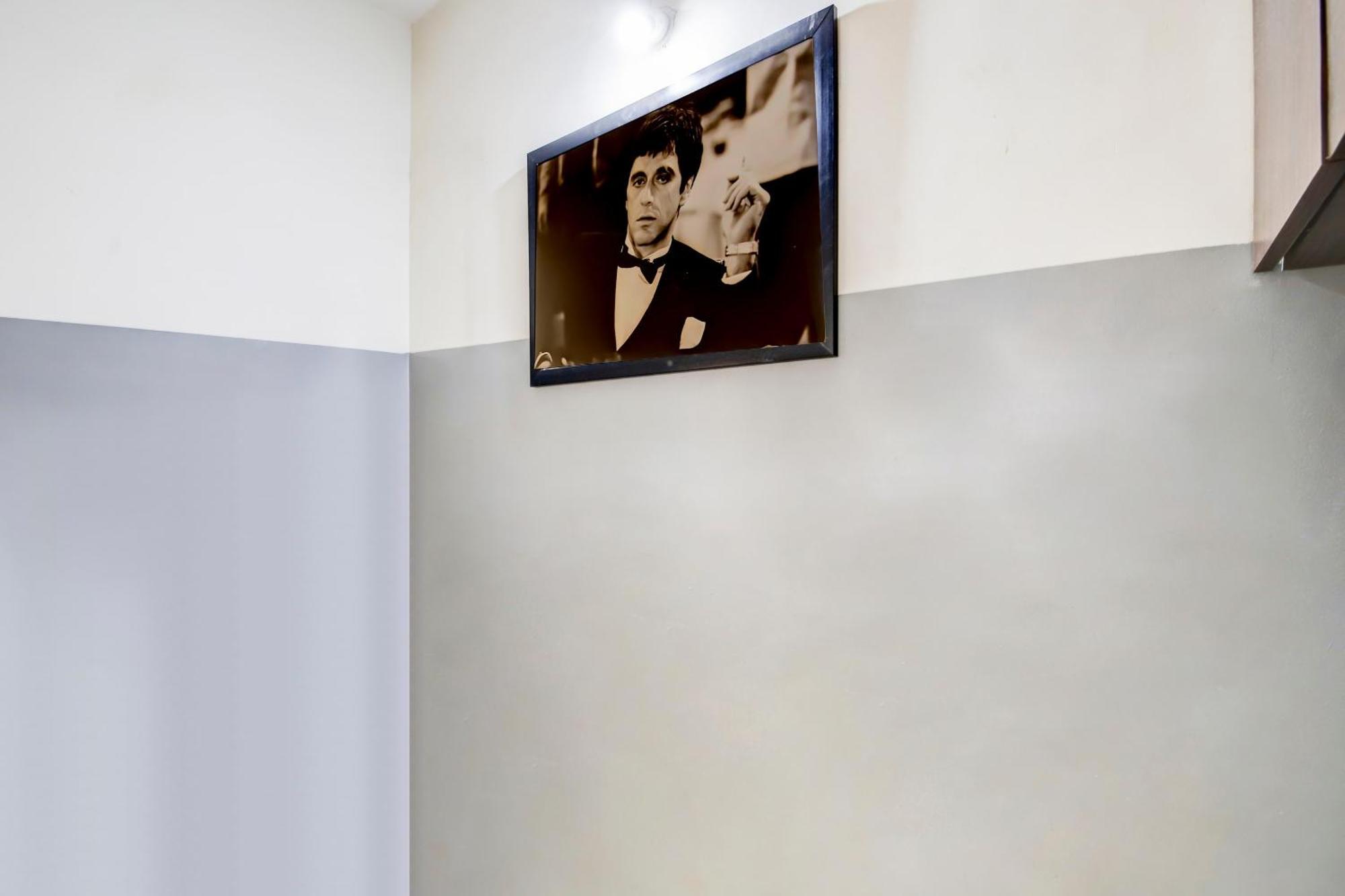 Hotel O Manu Residency Бангалор Екстериор снимка