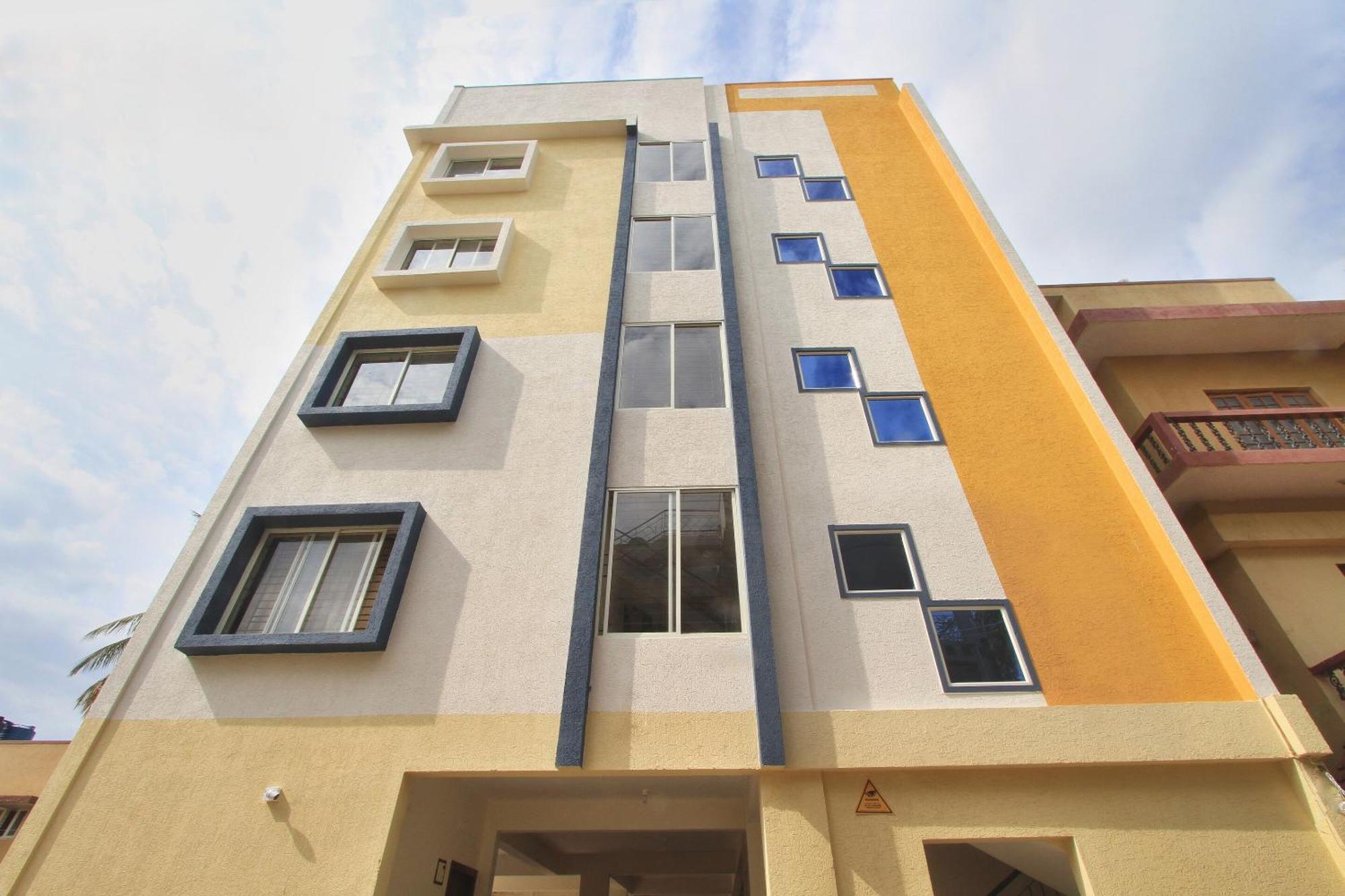 Hotel O Manu Residency Бангалор Екстериор снимка